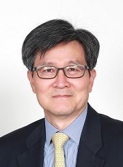 Yonghwan Kim